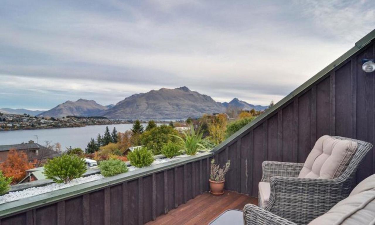 4 Bedroom Home, Unlimited Wifi, Fantastic Lake Views With Private Balcony Queenstown Zewnętrze zdjęcie