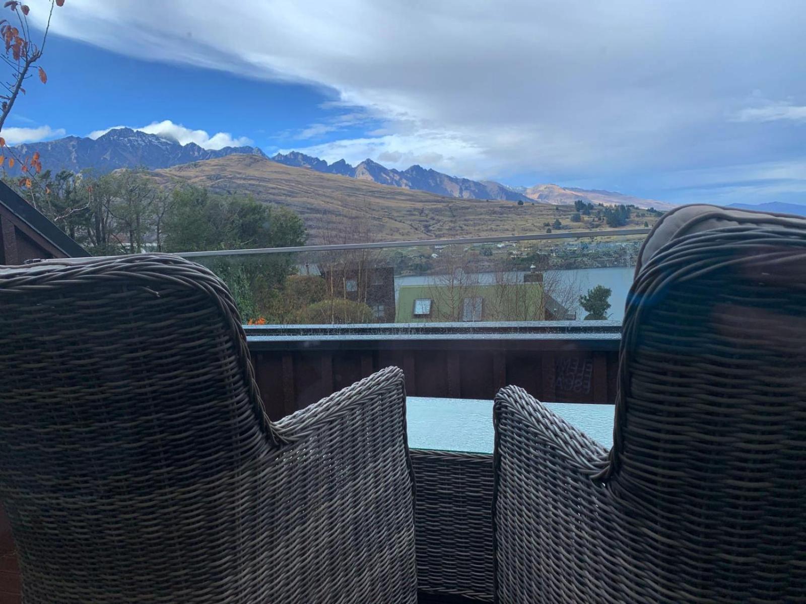 4 Bedroom Home, Unlimited Wifi, Fantastic Lake Views With Private Balcony Queenstown Zewnętrze zdjęcie